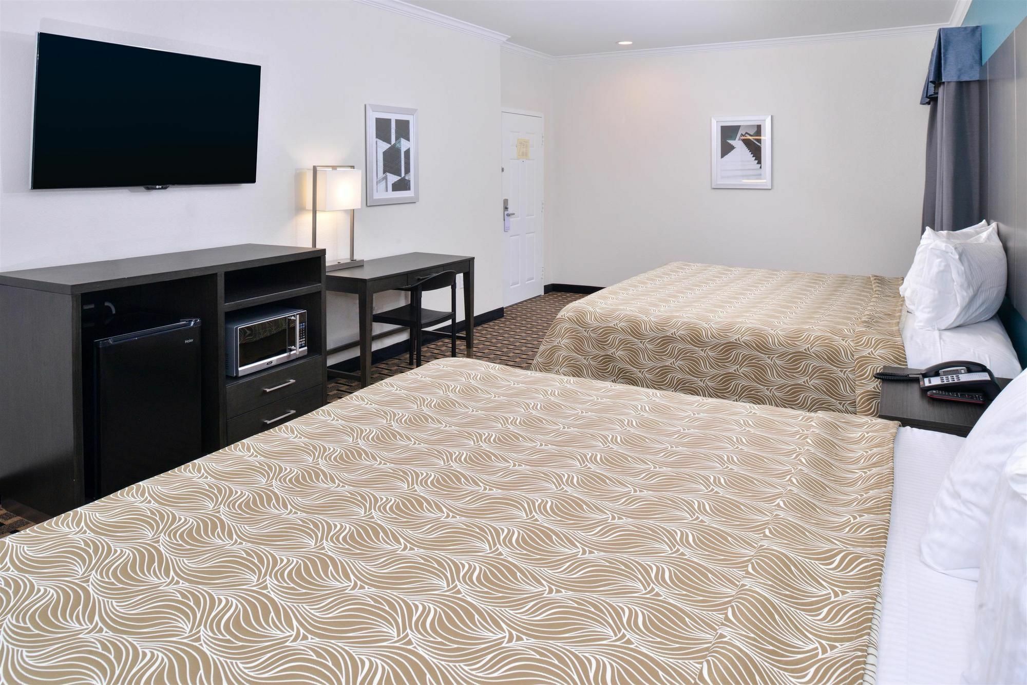 Regency Inn & Suites- Nw Houston Jersey Village Zewnętrze zdjęcie